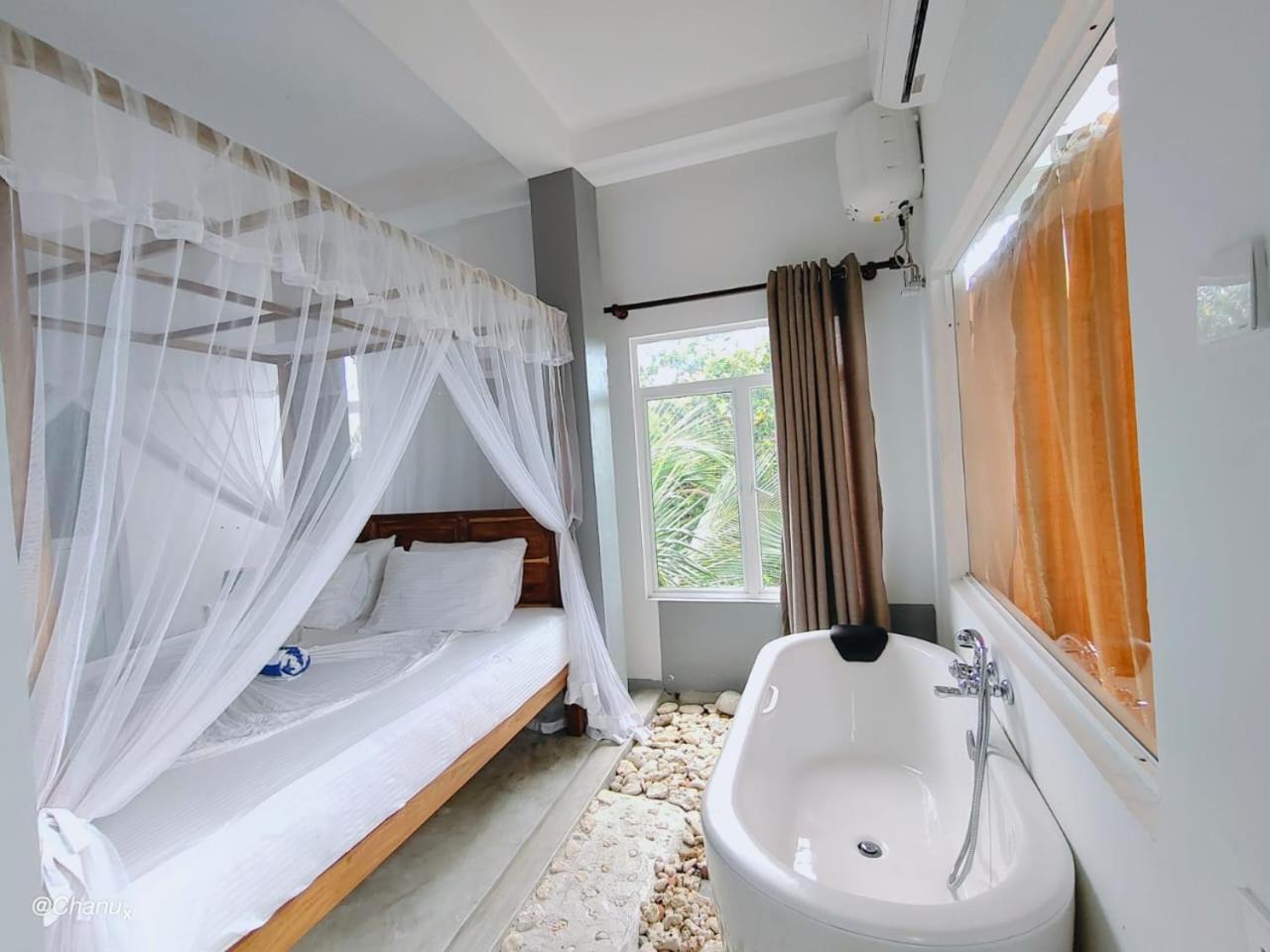 Peaceful Green Villa Unawatuna Bagian luar foto